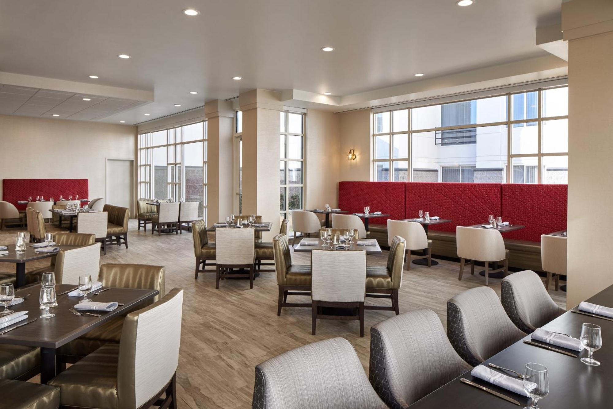 Sheraton Richmond Airport Hotel Sandston Ngoại thất bức ảnh
