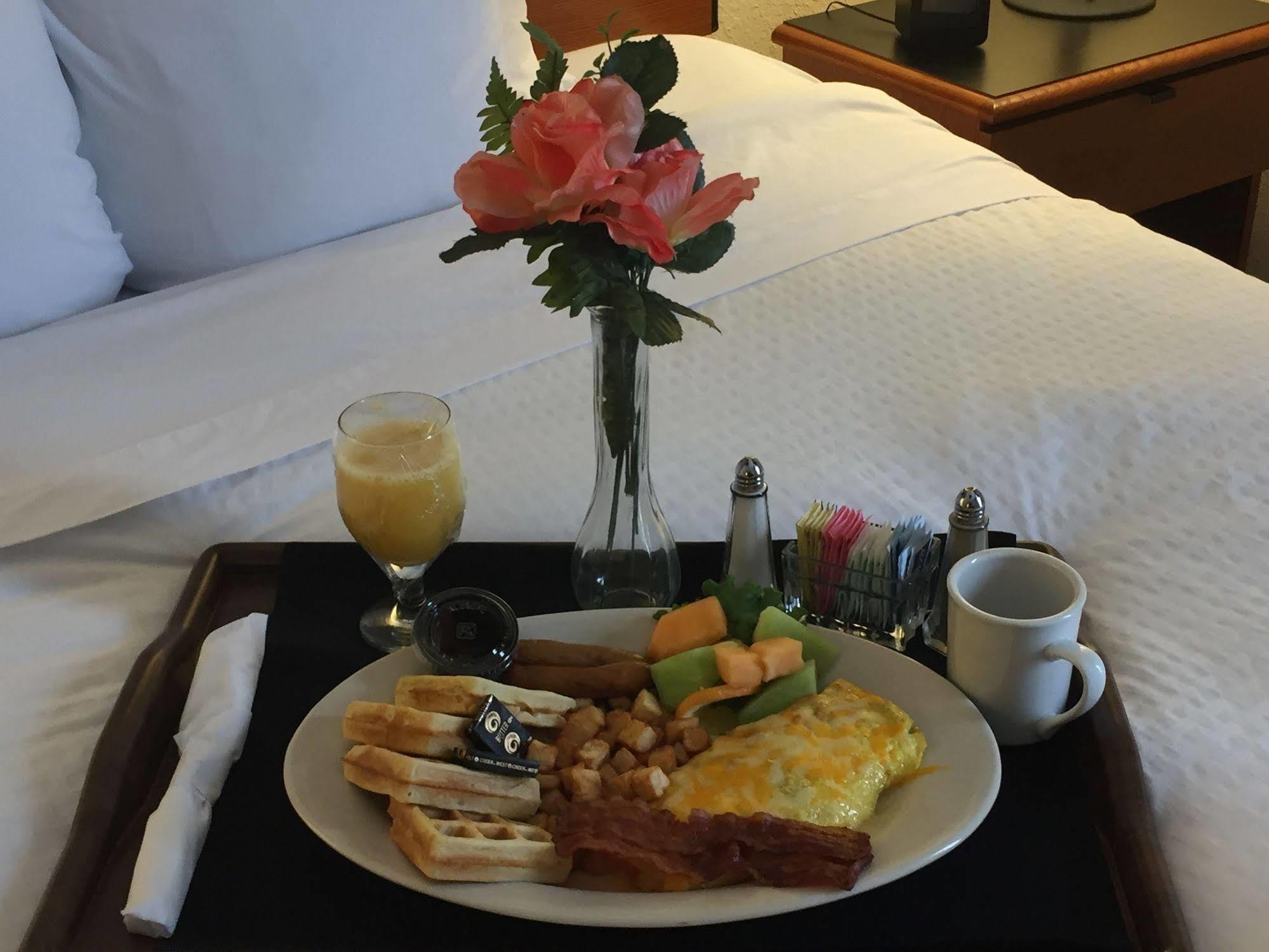 Sheraton Richmond Airport Hotel Sandston Ngoại thất bức ảnh